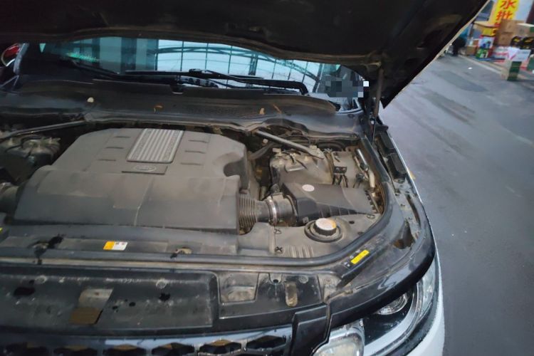 Used Land Rover Range Sport 2016 3.0 SC V6 HSE Engine Bay Left