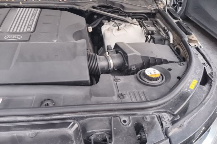 Used Land Rover Range Sport 2016 3.0 SC V6 HSE DYNAMIC Engine Bay Left