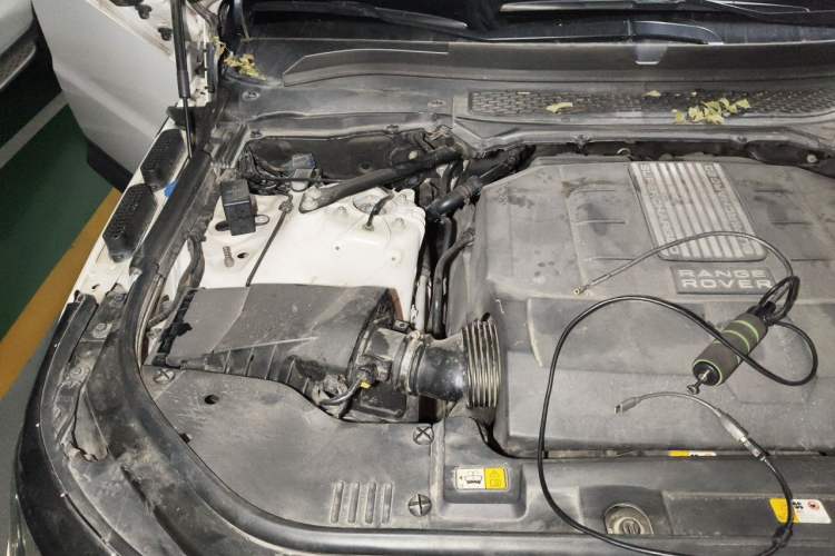 Used Land Rover Range Sport 2016 3.0 SC V6 HSE DYNAMIC Engine Bay Right