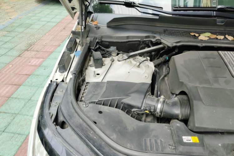 Used Land Rover Range Sport 2016 3.0 SC V6 HSE DYNAMIC Engine Bay Right