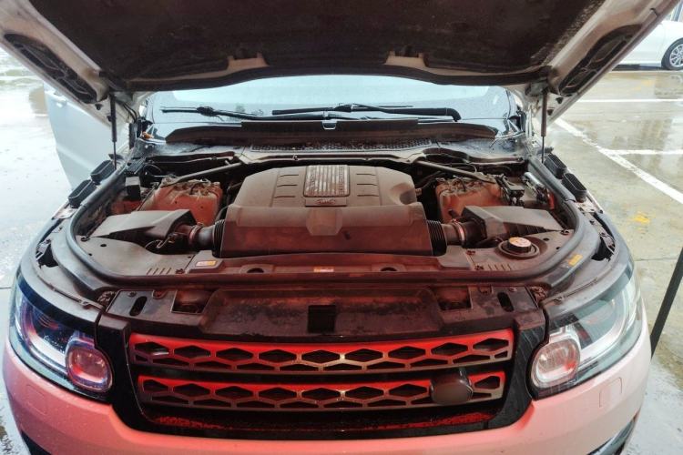 Used Land Rover Range Sport 2016 3.0 SC V6 SE Engine Bay