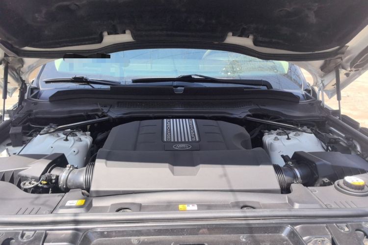Used Land Rover Range Sport 2016 3.0 SC V6 HSE DYNAMIC Engine Bay