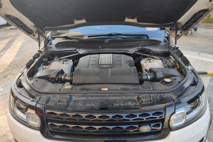 Used Land Rover Range Sport 2016 3.0 SC V6 HSE DYNAMIC Engine Bay