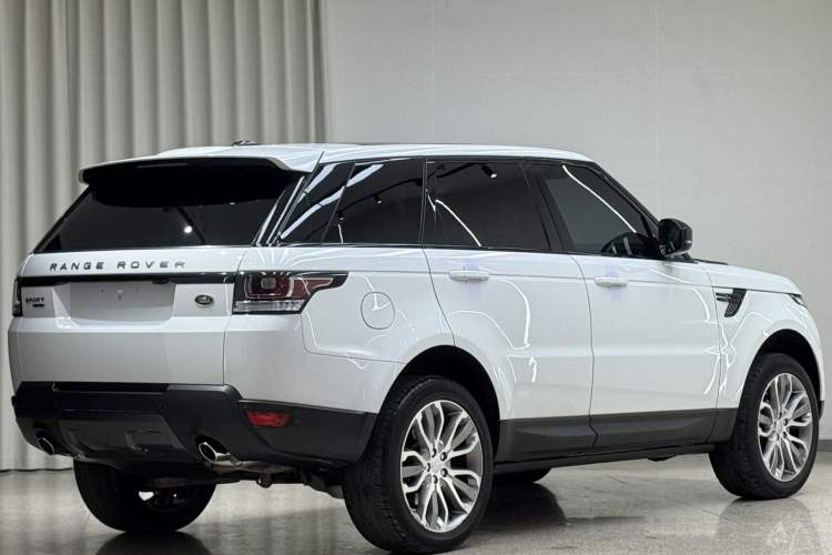 Used Land Rover Range Sport 2016 3.0 SC V6 HSE DYNAMIC Exterior 5