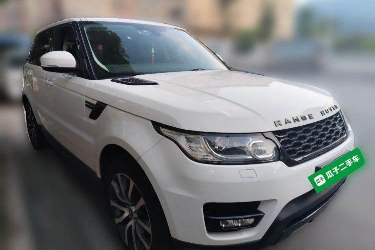 Used Land Rover Range Sport 2016 3.0 SDV6 HSE Front Right 45 Deg