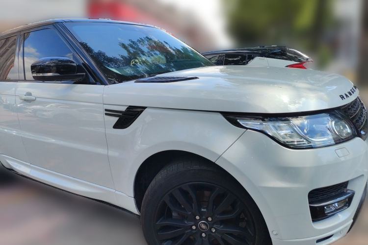 Used Land Rover Range Sport 2016 3.0 SC V6 HSE DYNAMIC Front Right 45 Deg