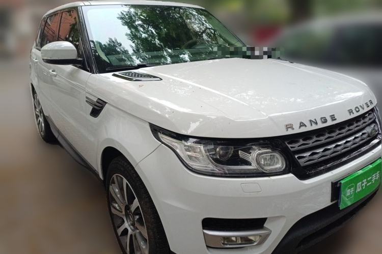 Used Land Rover Range Sport 2016 3.0 SC V6 SE Front Right 45 Deg