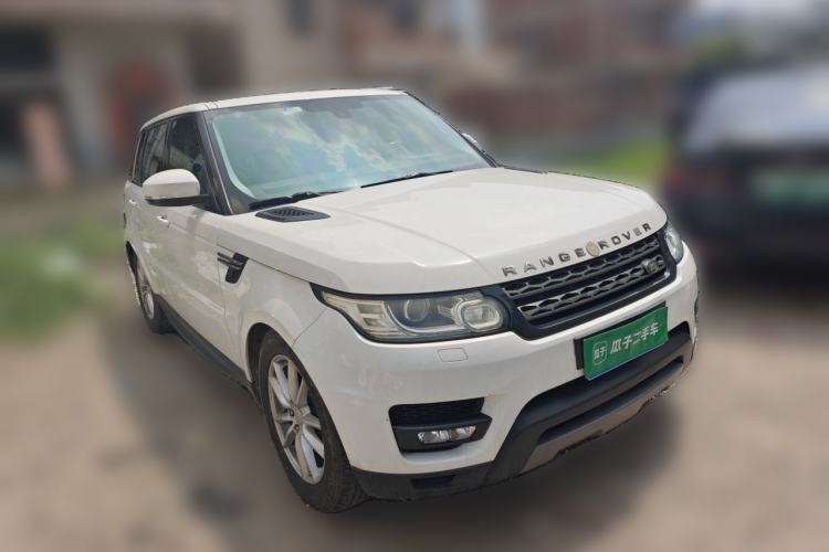 Used Land Rover Range Sport  Front Right 45 Deg