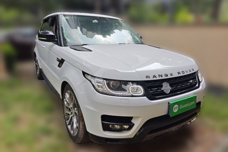 Used Land Rover Range Sport 2016 3.0 SC V6 HSE DYNAMIC Front Right 45 Deg