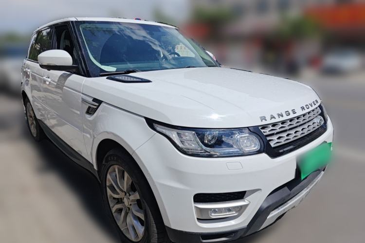 Used Land Rover Range Sport 2016 3.0 SDV6 HSE Front Right 45 Deg