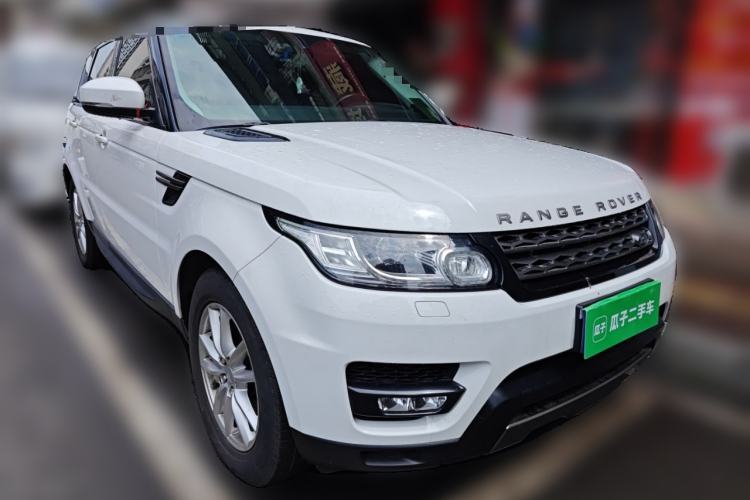 Used Land Rover Range Sport 2016 3.0 SC V6 SE Front Right 45 Deg