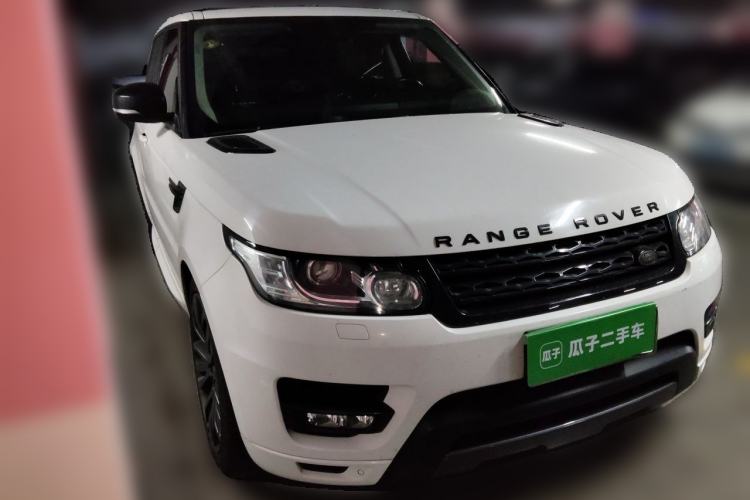 Used Land Rover Range Sport 2016 3.0 SC V6 HSE DYNAMIC Front Right 45 Deg