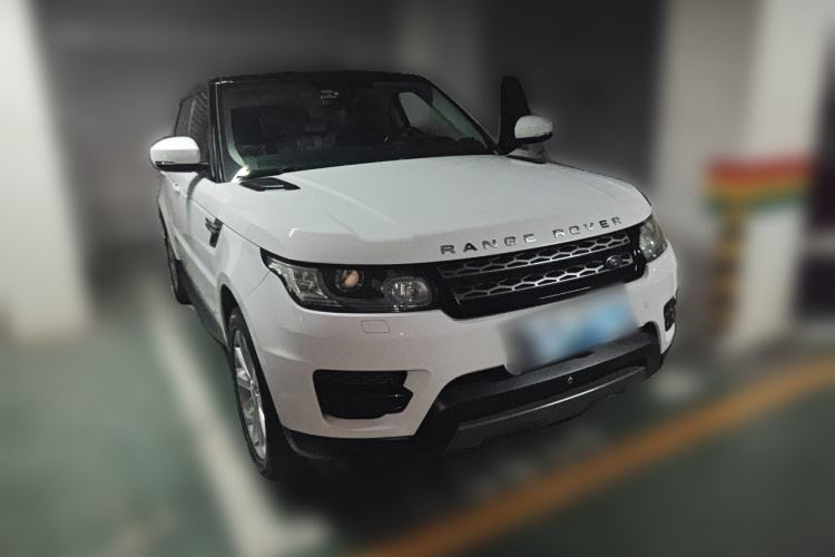 Used Land Rover Range Sport 2016 3.0 SDV6 HSE Front Right 45 Deg