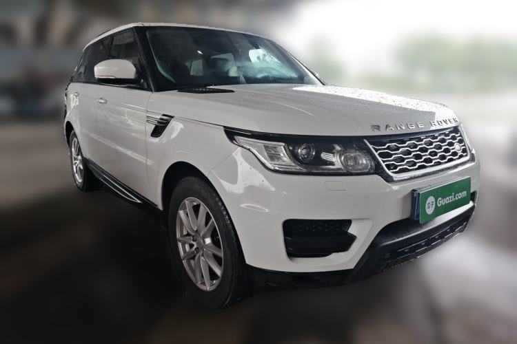 Used Land Rover Range Sport  Front Right 45 Deg
