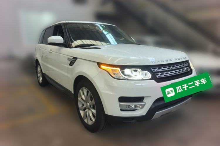 Used Land Rover Range Sport 2016 3.0 SC V6 HSE Front Right 45 Deg