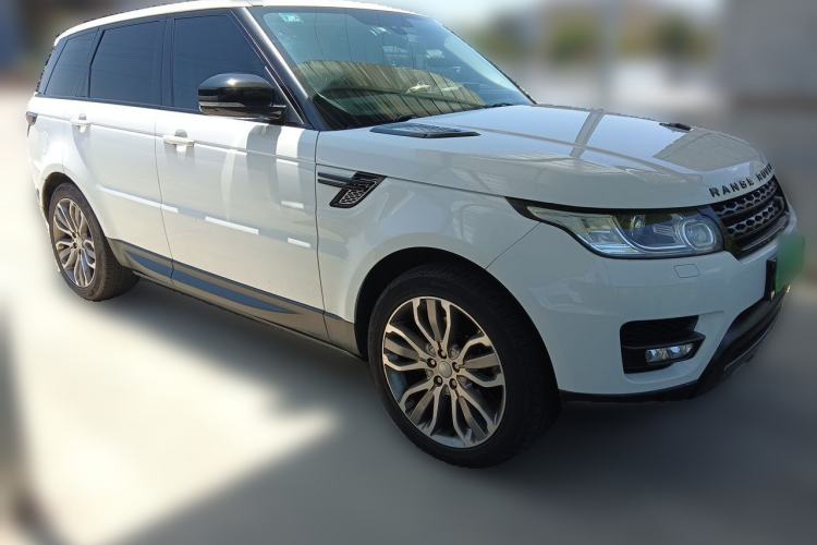 Used Land Rover Range Sport 2016 3.0 SC V6 HSE DYNAMIC Front Right 45 Deg
