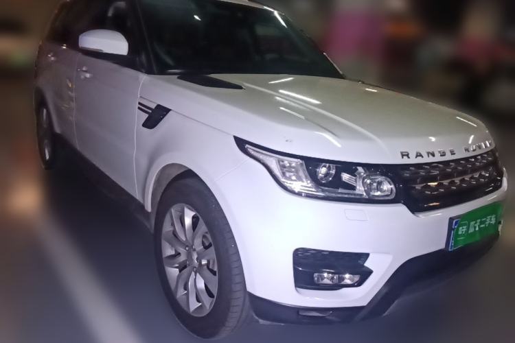 Used Land Rover Range Sport 2016 3.0 SC V6 SE Front Right 45 Deg