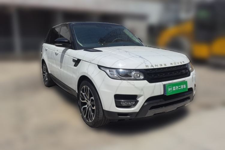 Used Land Rover Range Sport 2016 3.0 SC V6 HSE DYNAMIC Front Right 45 Deg