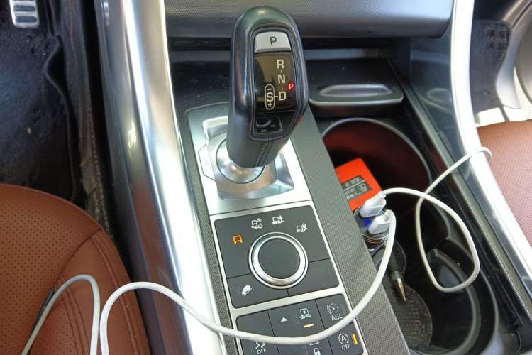 Used Land Rover Range Sport 2016 3.0 SC V6 HSE DYNAMIC Gear Lever