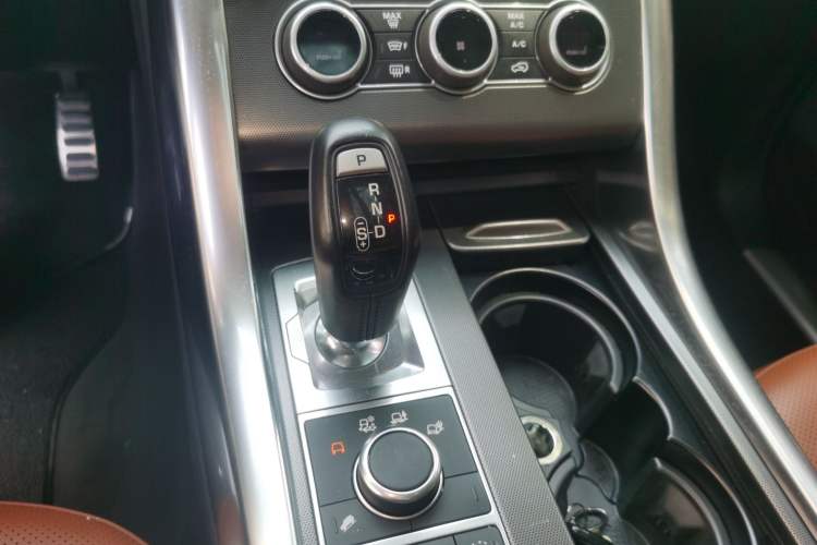 Used Land Rover Range Sport 2016 3.0 SC V6 HSE DYNAMIC Gear Lever