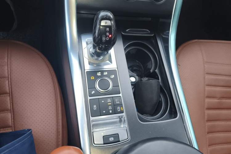 Used Land Rover Range Sport 2016 3.0 SC V6 HSE DYNAMIC Gear Lever