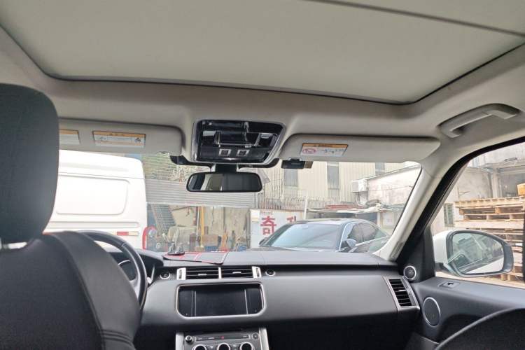 Used Land Rover Range Sport  Headliner