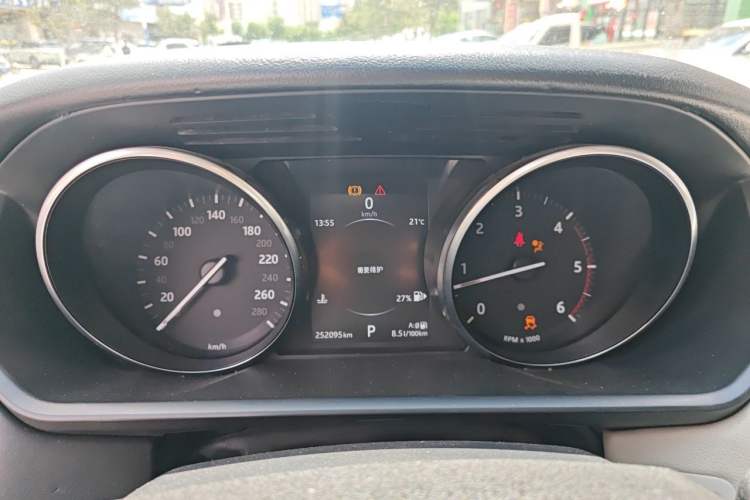 Used Land Rover Range Sport 2016 3.0 SDV6 HSE Instrument Cluster