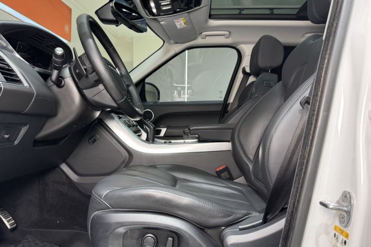 Used Land Rover Range Sport 2016 3.0 SC V6 HSE DYNAMIC Interior 1