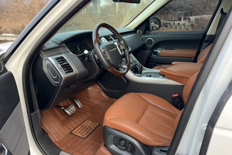 Used Land Rover Range Sport 2016 3.0 SC V6 HSE DYNAMIC Interior 1