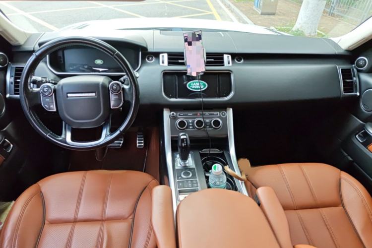 Used Land Rover Range Sport 2016 3.0 SC V6 HSE DYNAMIC Interior 2