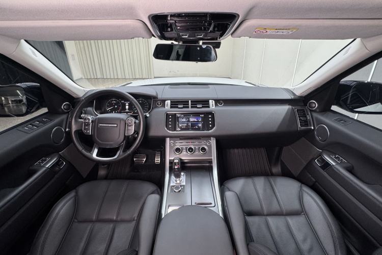 Used Land Rover Range Sport 2016 3.0 SC V6 HSE DYNAMIC Interior 3