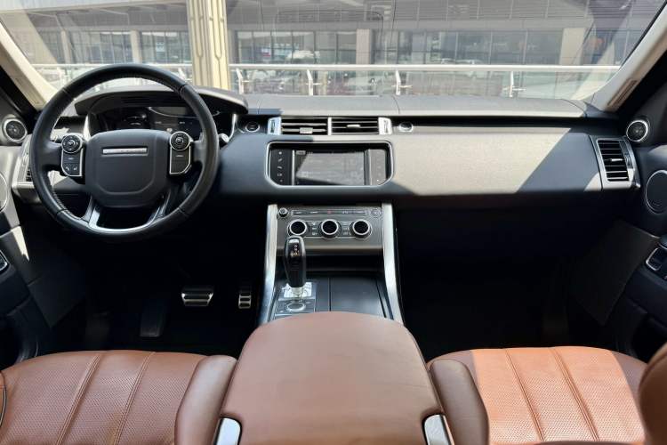 Used Land Rover Range Sport 2016 3.0 SC V6 HSE DYNAMIC Interior 3
