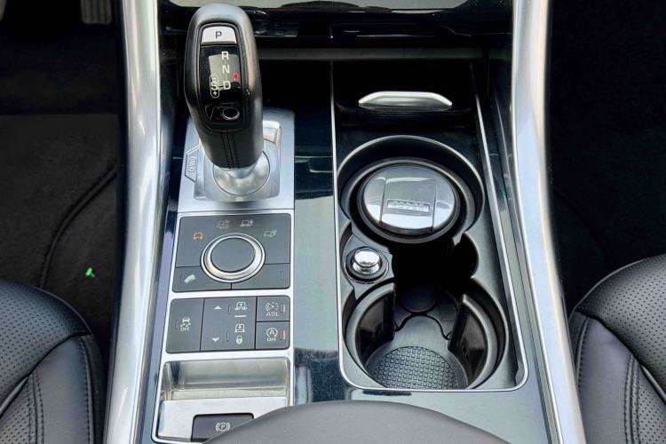 Used Land Rover Range Sport 2016 3.0 SC V6 HSE Interior 4