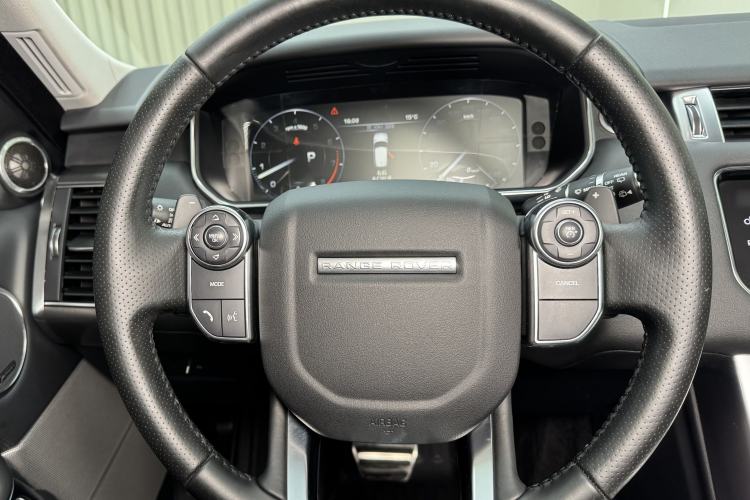Used Land Rover Range Sport 2016 3.0 SC V6 HSE DYNAMIC Interior 5