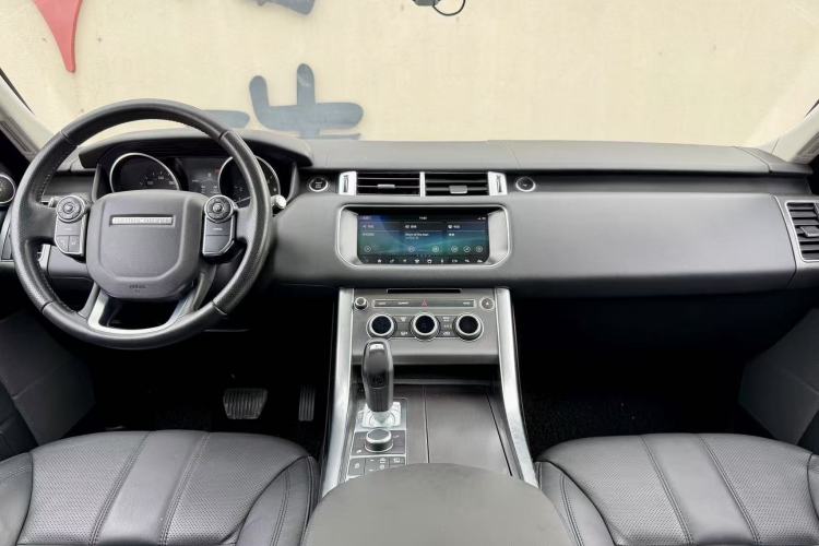 Used Land Rover Range Sport 2016 3.0 SC V6 SE Interior 5