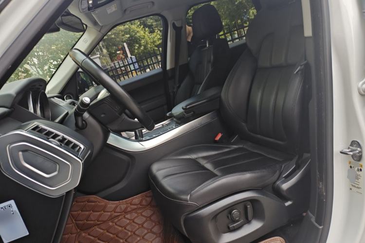 Used Land Rover Range Sport 2016 3.0 SC V6 SE Left Front Seat