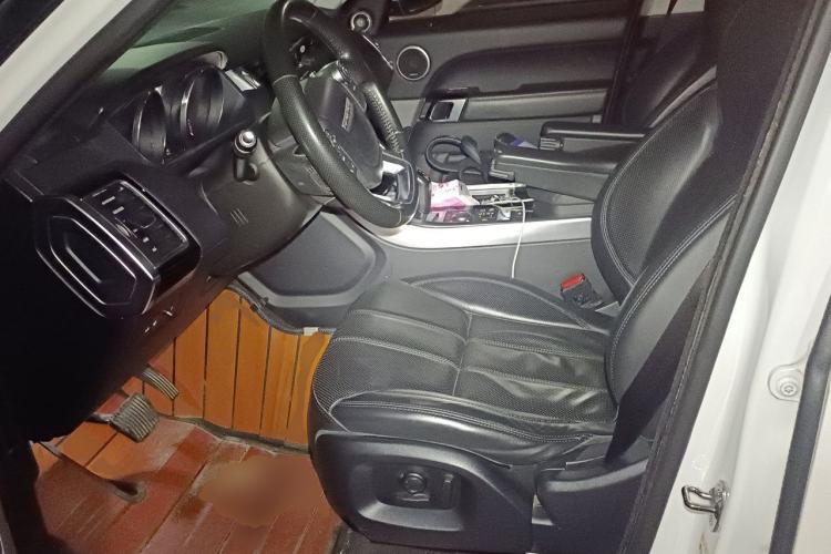 Used Land Rover Range Sport 2016 3.0 SC V6 HSE Left Front Seat