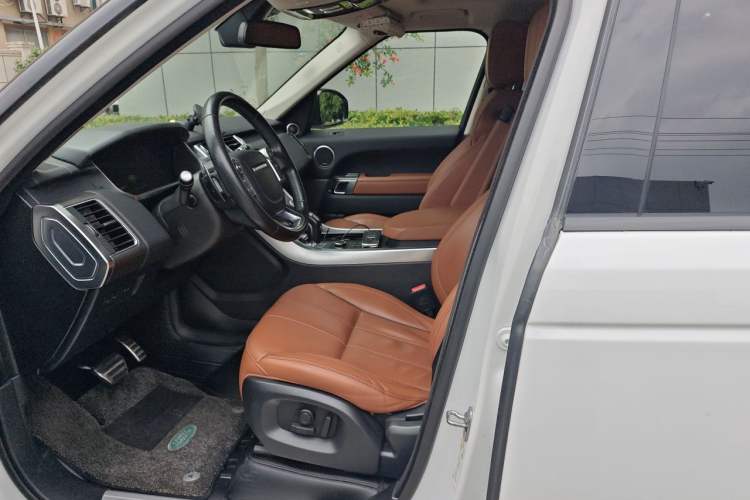 Used Land Rover Range Sport 2016 3.0 SC V6 HSE DYNAMIC Left Front Seat