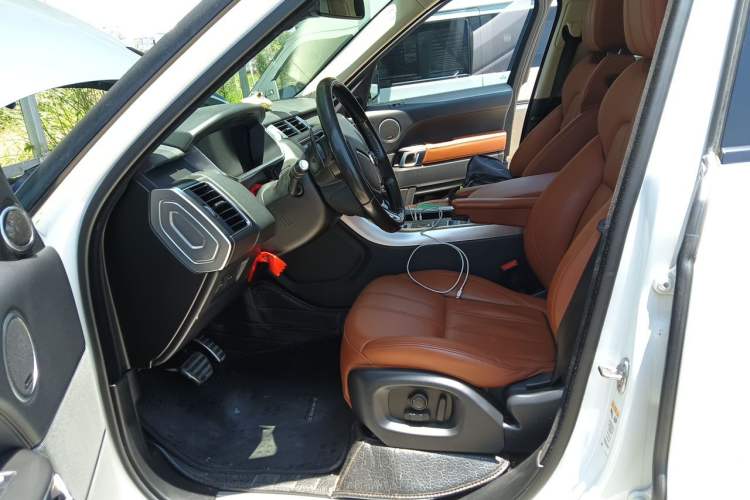 Used Land Rover Range Sport 2016 3.0 SC V6 HSE DYNAMIC Left Front Seat