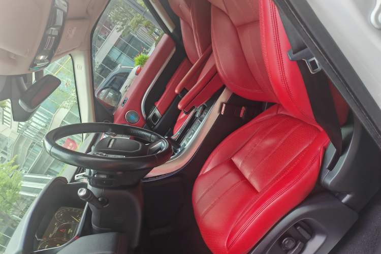 Used Land Rover Range Sport 2016 3.0 SC V6 HSE DYNAMIC Left Front Seat