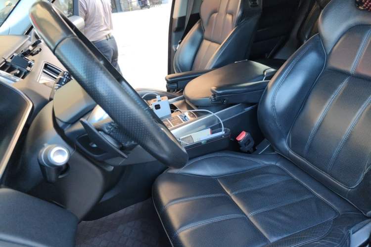 Used Land Rover Range Sport 2016 3.0 SC V6 HSE DYNAMIC Left Front Seat