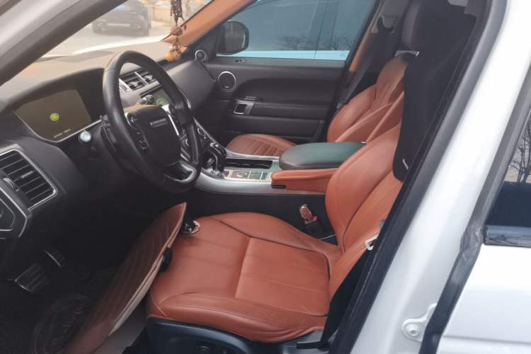 Used Land Rover Range Sport 2016 3.0 SC V6 HSE DYNAMIC Left Front Seat