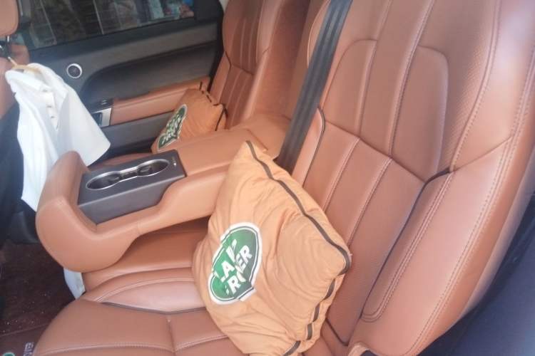 Used Land Rover Range Sport 2016 3.0 SC V6 HSE DYNAMIC Left Rear Seat