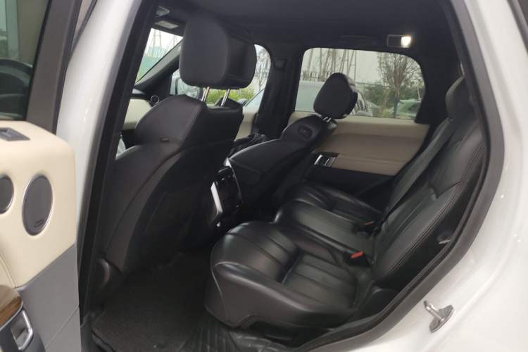 Used Land Rover Range Sport 2016 3.0 SC V6 HSE Left Rear Seat