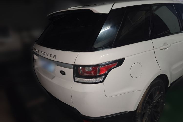 Used Land Rover Range Sport 2016 3.0 V6 Low-Power Version U.S. Specification Rear Right 45 Deg
