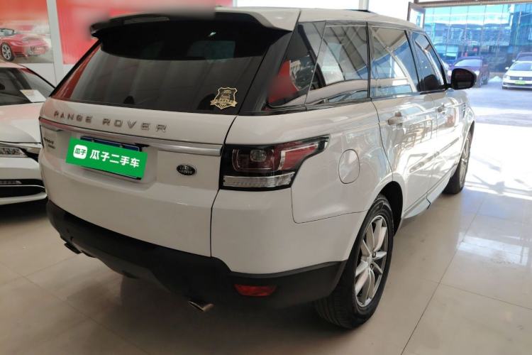 Used Land Rover Range Sport 2016 3.0 SC V6 SE Rear Right 45 Deg