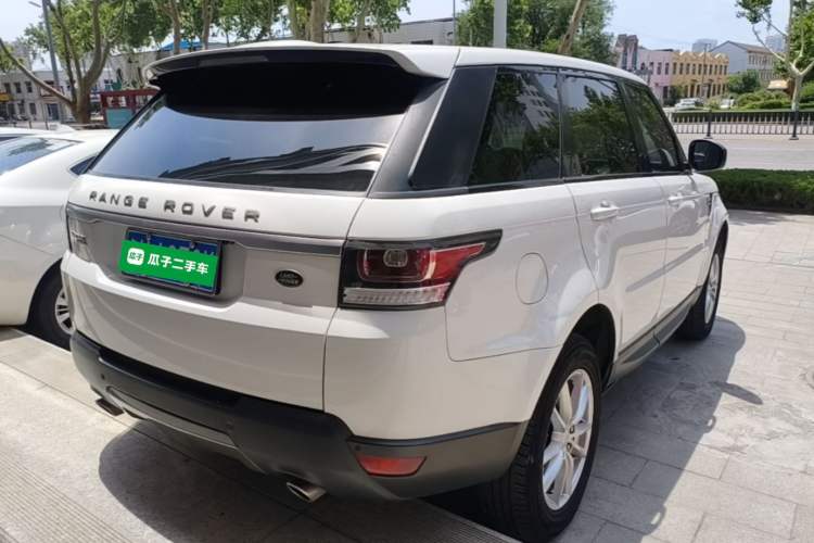 Used Land Rover Range Sport 2016 3.0 SC V6 SE Rear Right 45 Deg