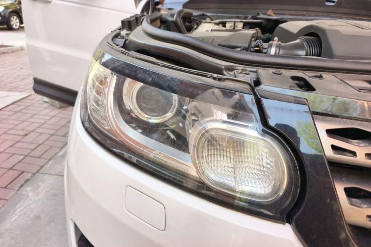 Used Land Rover Range Sport  Right Front Headlight