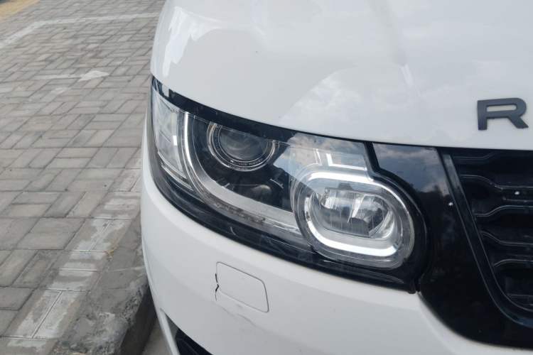 Used Land Rover Range Sport 2016 2.0 GTDi HSE Right Front Headlight