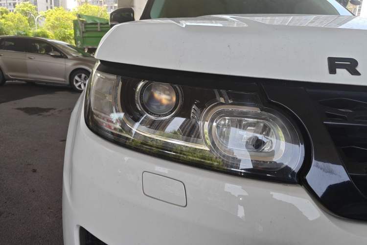 Used Land Rover Range Sport 2016 3.0 SC V6 HSE DYNAMIC Right Front Headlight